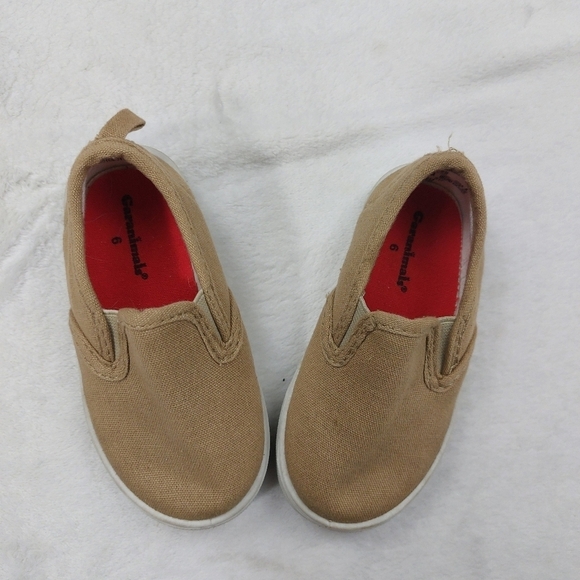 GARANIMALS TODDLER BOYS TAN BROWN NEUTRAL SLIDE ON SLIP ON CANVAS SHOES SIZE 6 - Picture 2 of 10